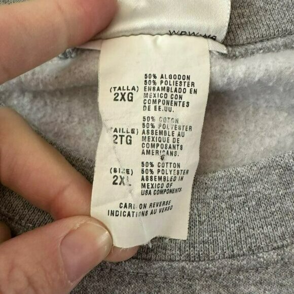 Disney's Walt Disney World Men's Vintage Graphic Crew Neck Pullover Sweatshirt - Picture 6 of 7